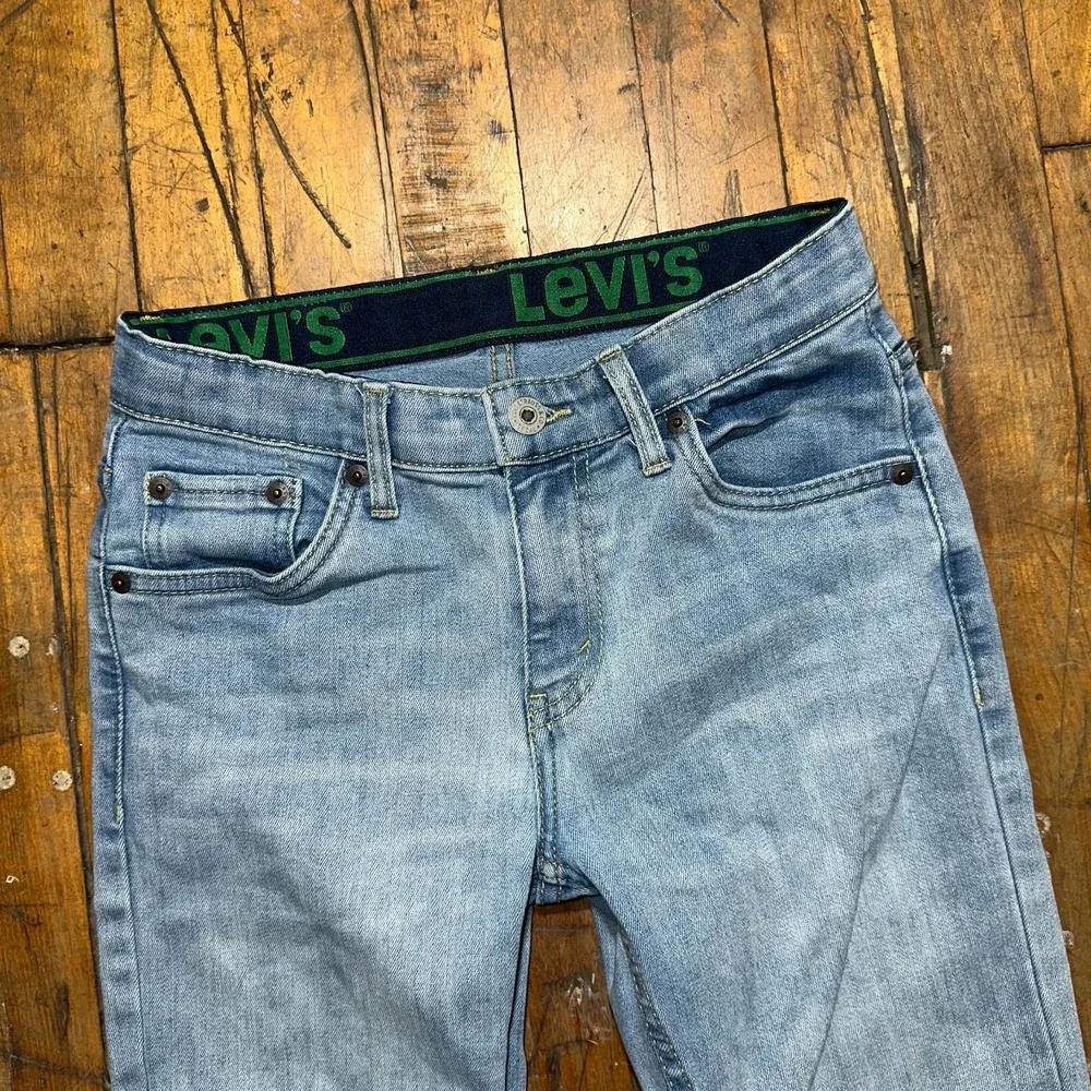 Levi's Jeans Kids Size 26x27 Blue Denim Slim Fit Straight Leg Light‎ Wash